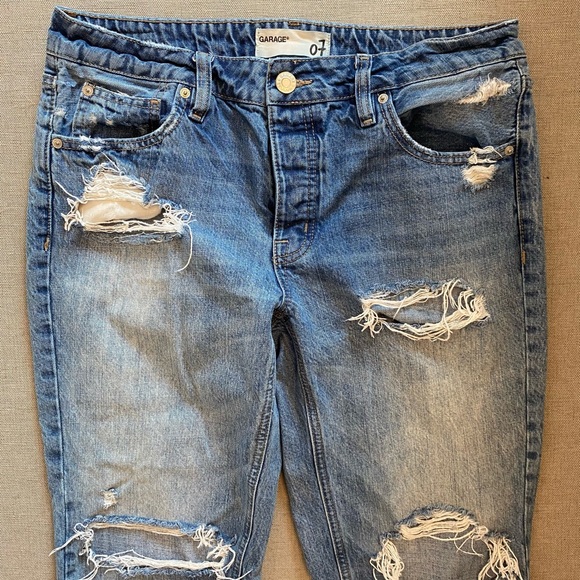 Garage Distressed Boyfriend Jeans - Picture 7 of 8